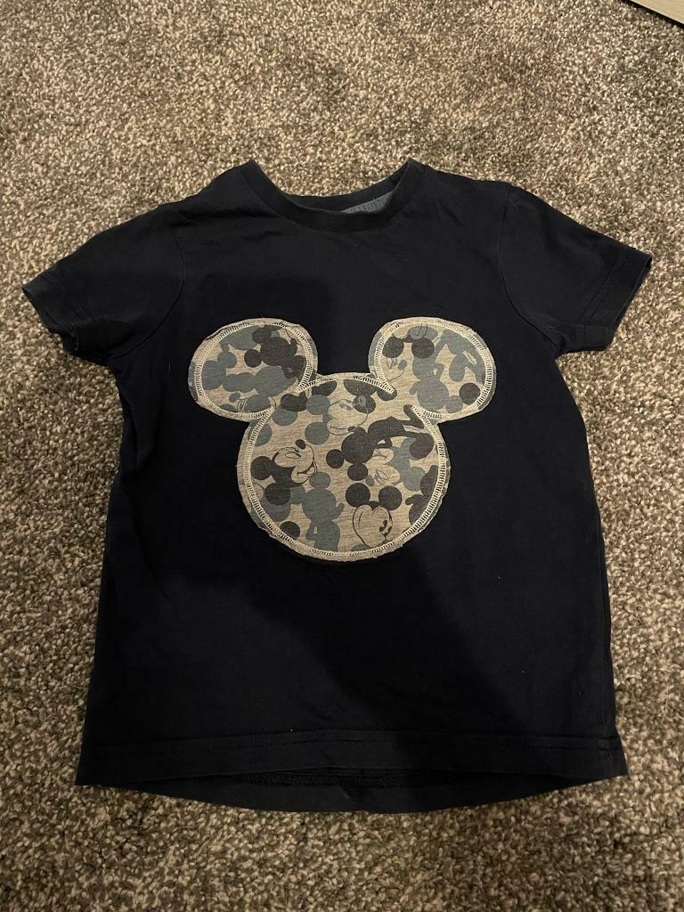Disney Mickey Mouse T-shirt's 18-24 